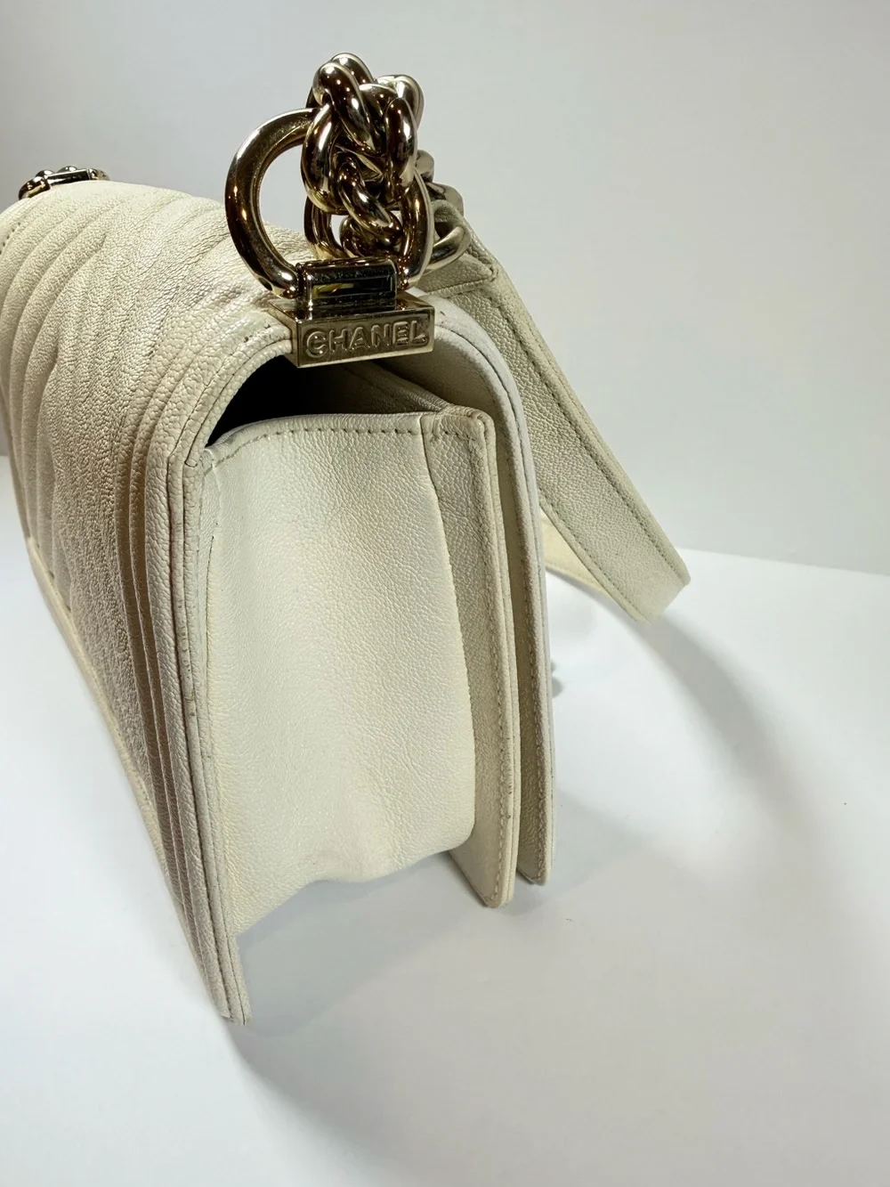 CHANEL MEDIUM cream Chevron Quilted Boy Crossbody with Gold Hardware in Caviar